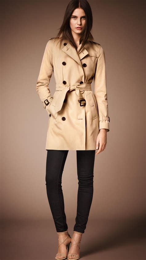 Burberry kensington trench